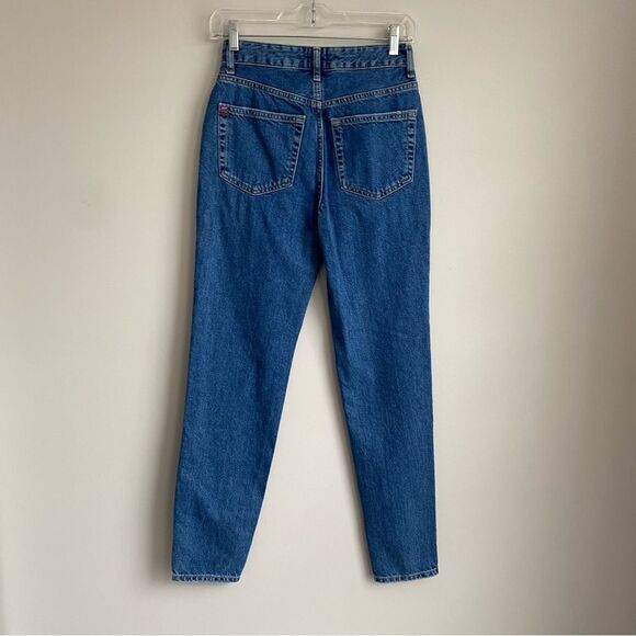 BDG High Waist Mom Straight Leg Tapered Jeans 24 NWT - Picture 7 of 7